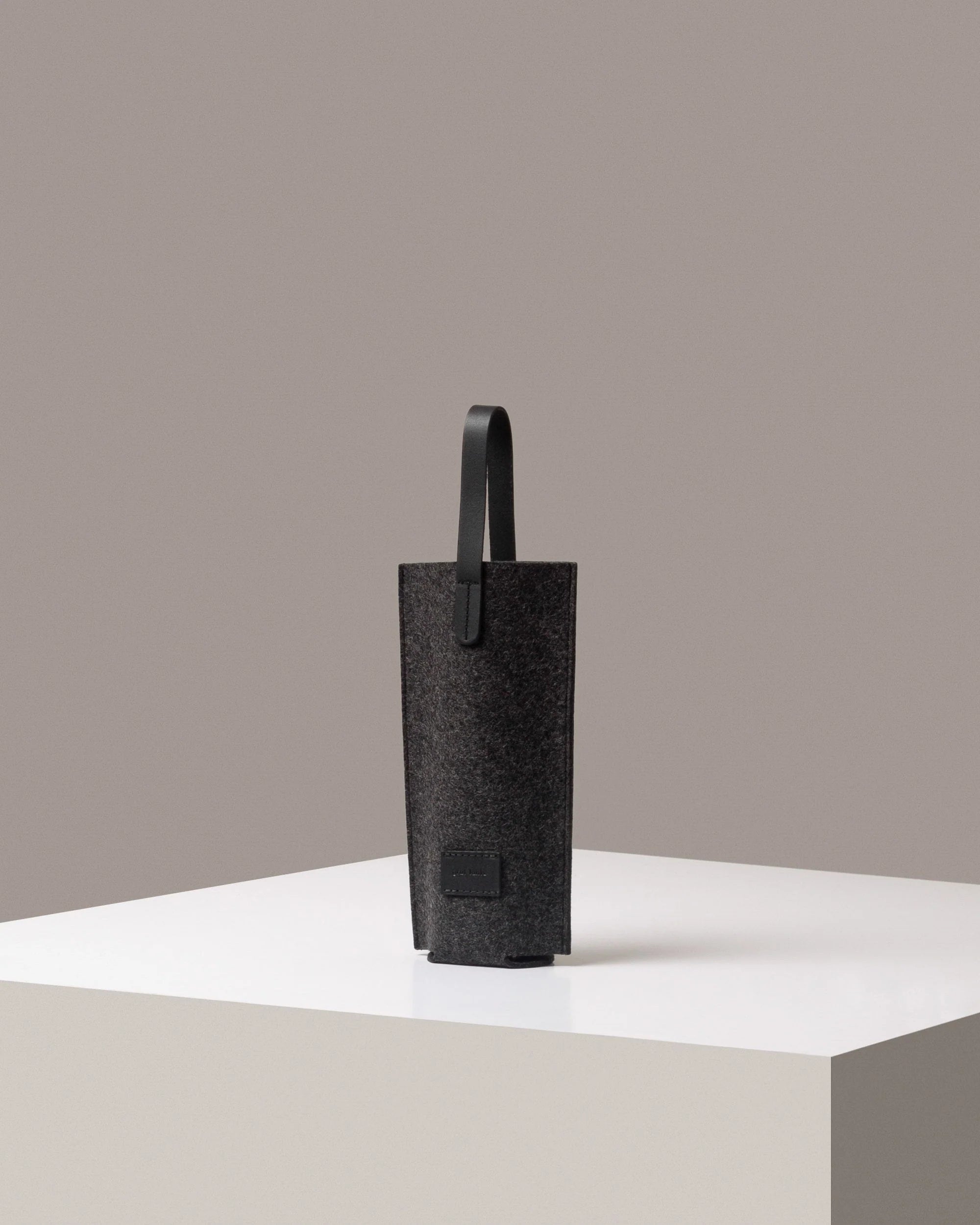 Felt Bottle Bag - Black