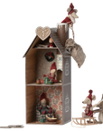Gingerbread House, Mouse