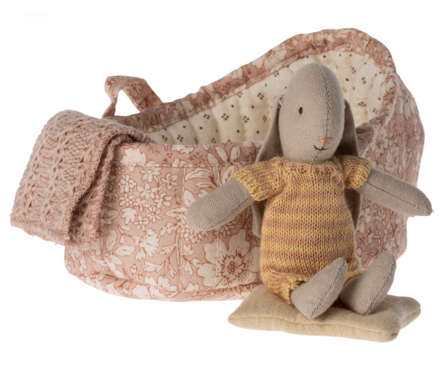 Bunny in Carry Cot, Micro