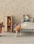 Suit, Mum Mouse