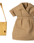 Dress and Cheese Bag, Mum Mouse