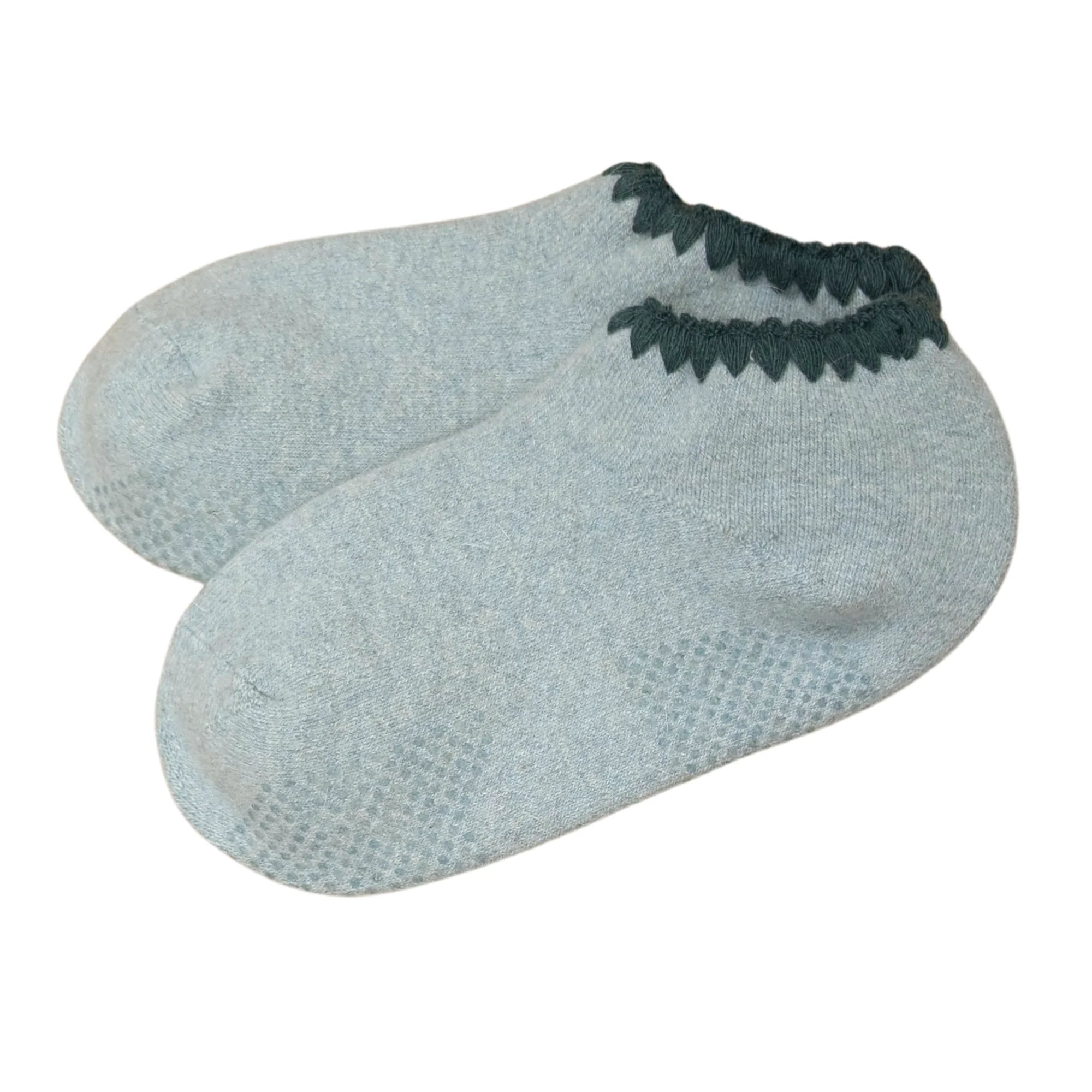 Hamaguri Angora Slipper Socks - M