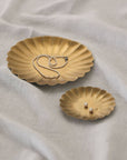 Brass Petal Tray (S)