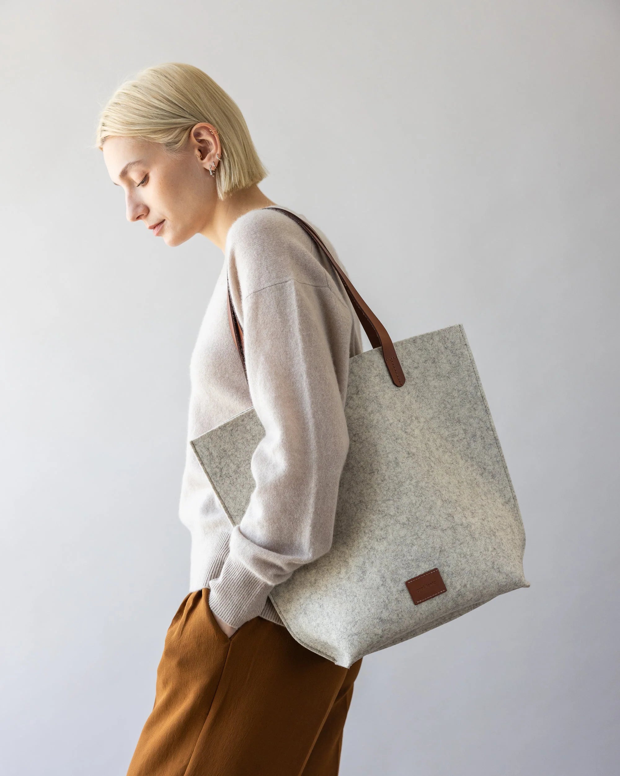 Hana Merino Wool Tote - Heather White
