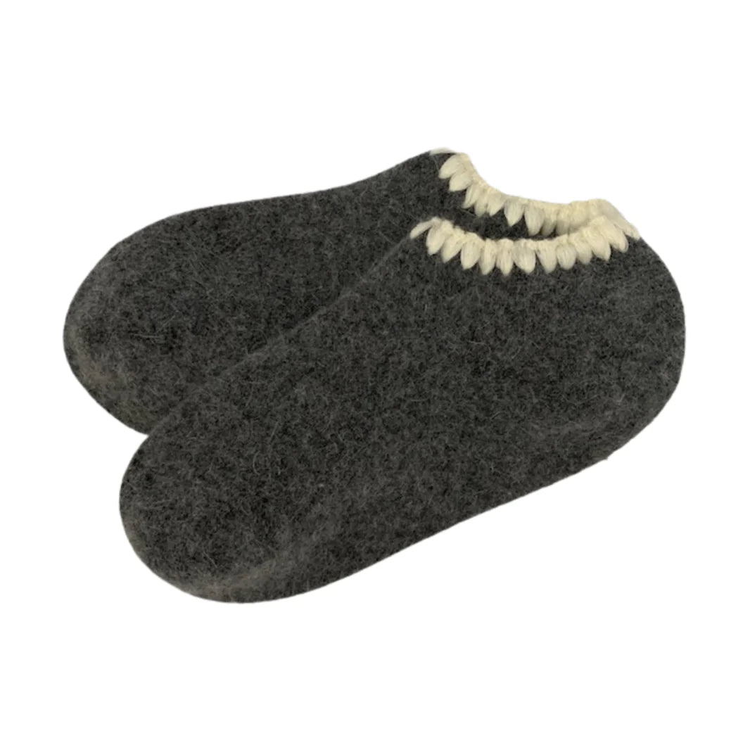Hamaguri Angora Slipper Socks - M