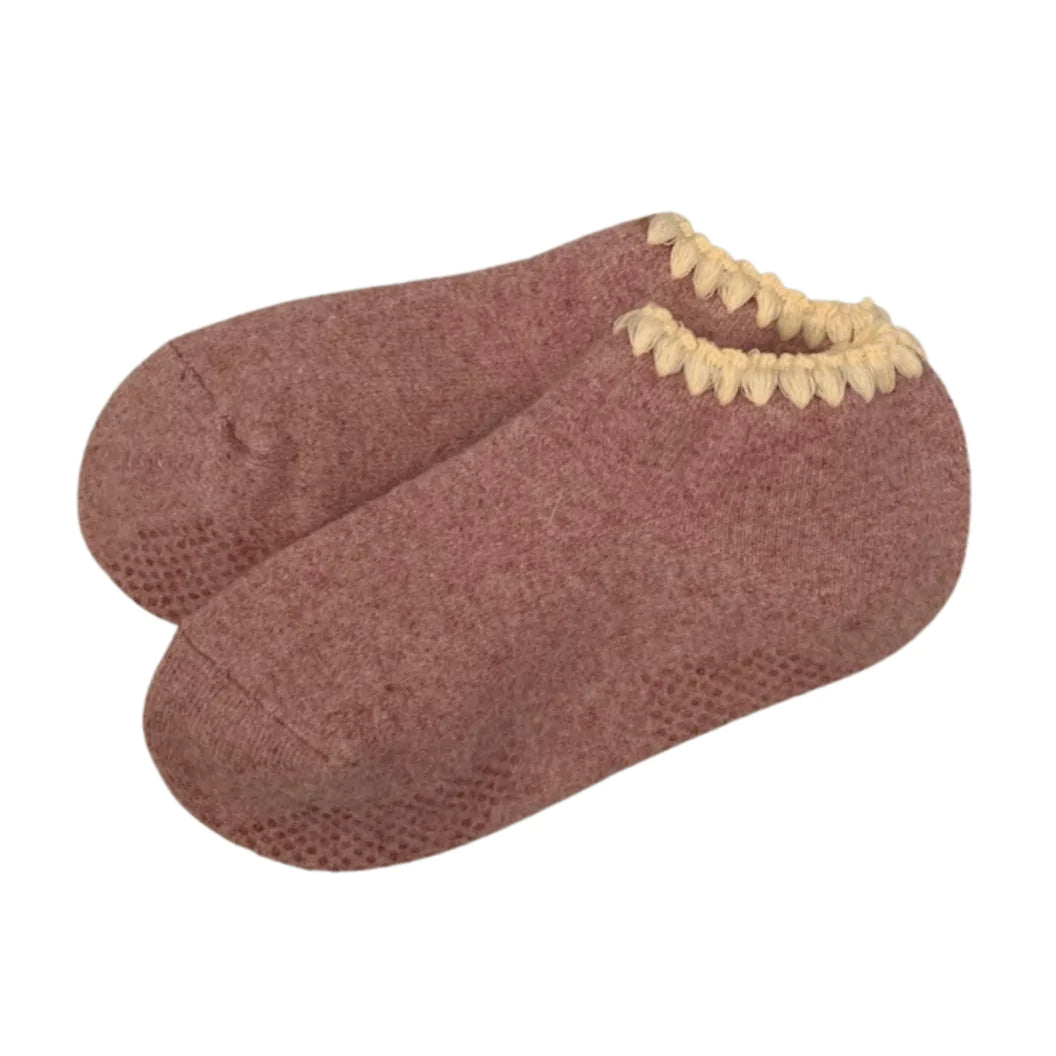 Hamaguri Angora Slipper Socks - M