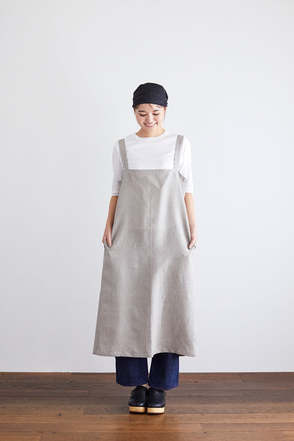 Linen Square Apron Natural