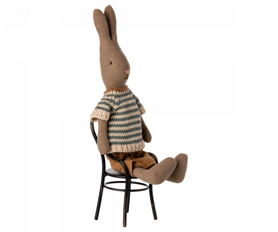 Rabbit size 1 - Brown with Shirt and Shorts