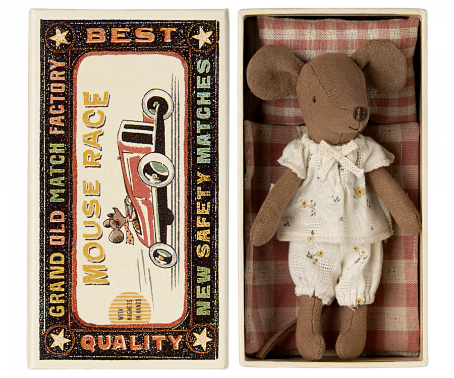 Big Sister Mouse in Matchbox NEW