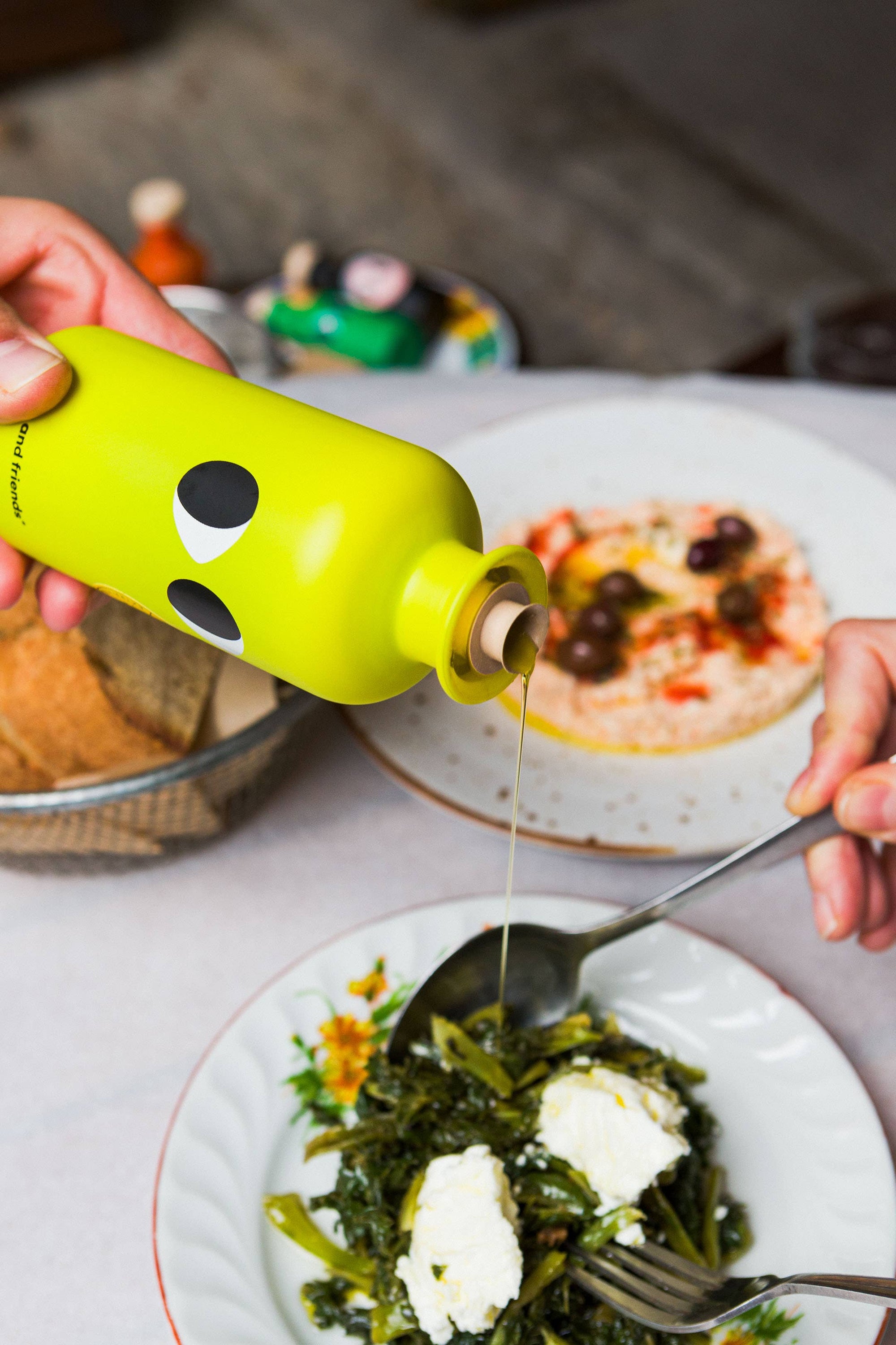 Yiayia and Friends Extra Virgin Olive Oil w/ Lemon