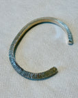 EL026-28 Hammered Triangle Cuff