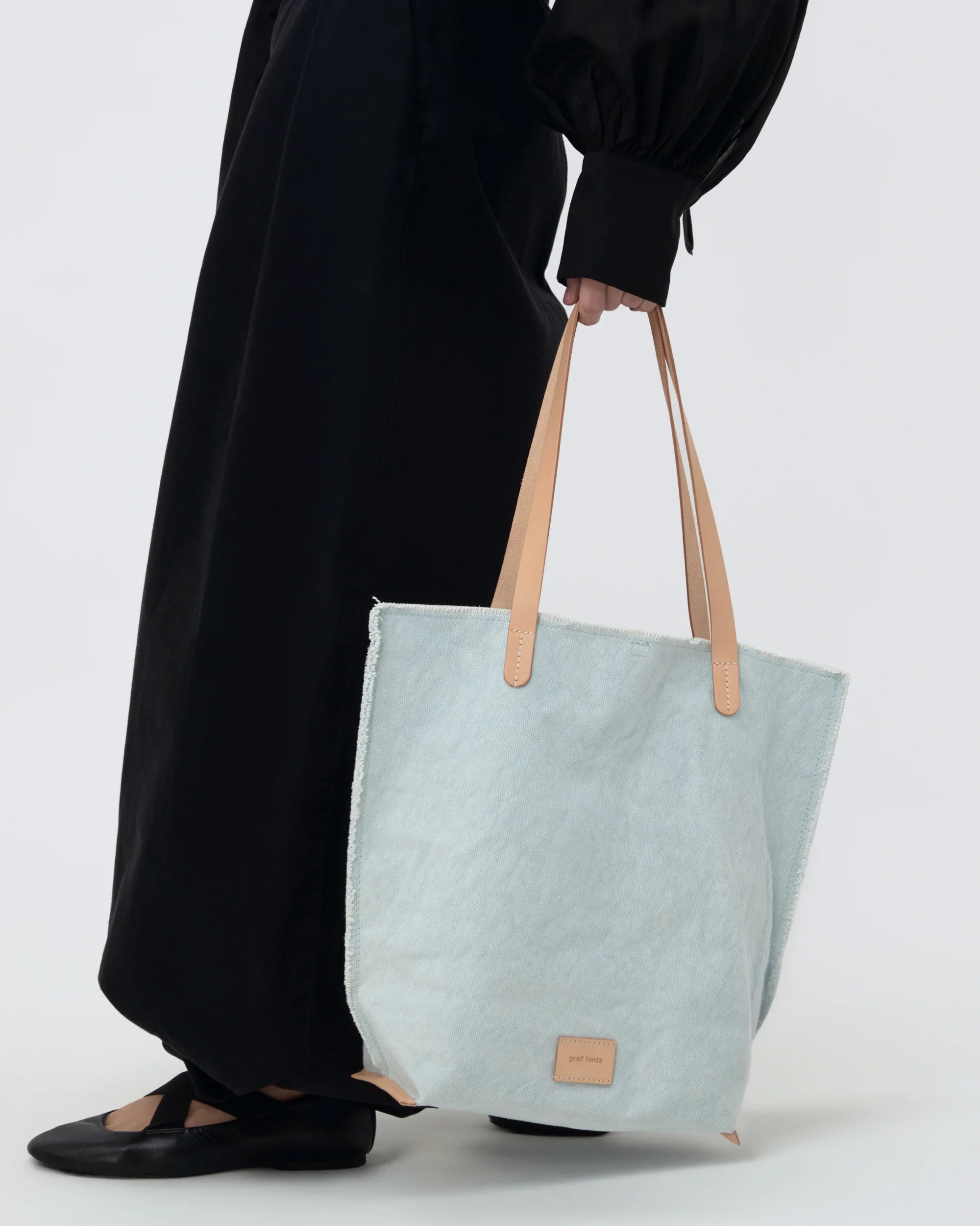 Hana Canvas Tote - Mist Vachetta