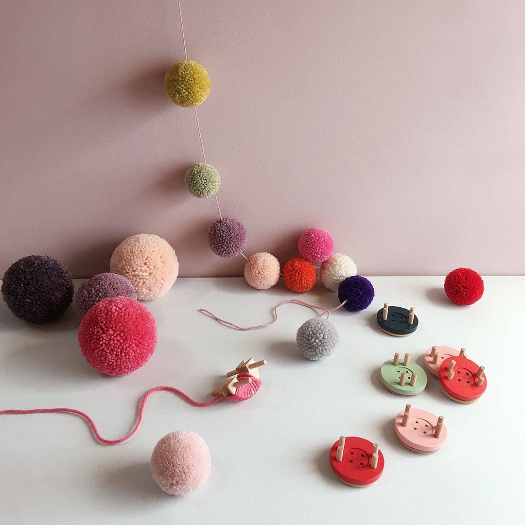 Button Pom Maker – Midnight - Extra Small Size