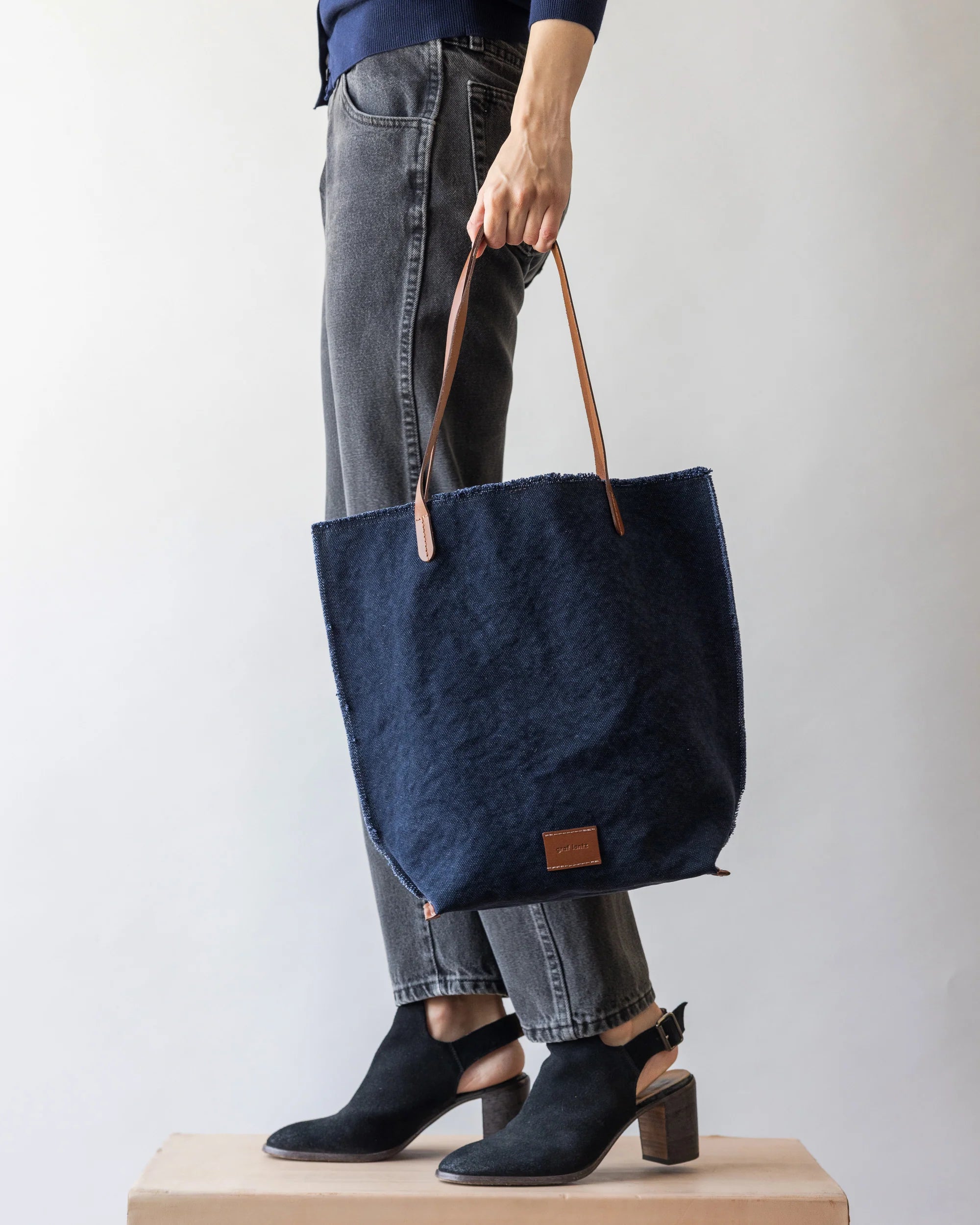 Hana Canvas Tote - Midnight