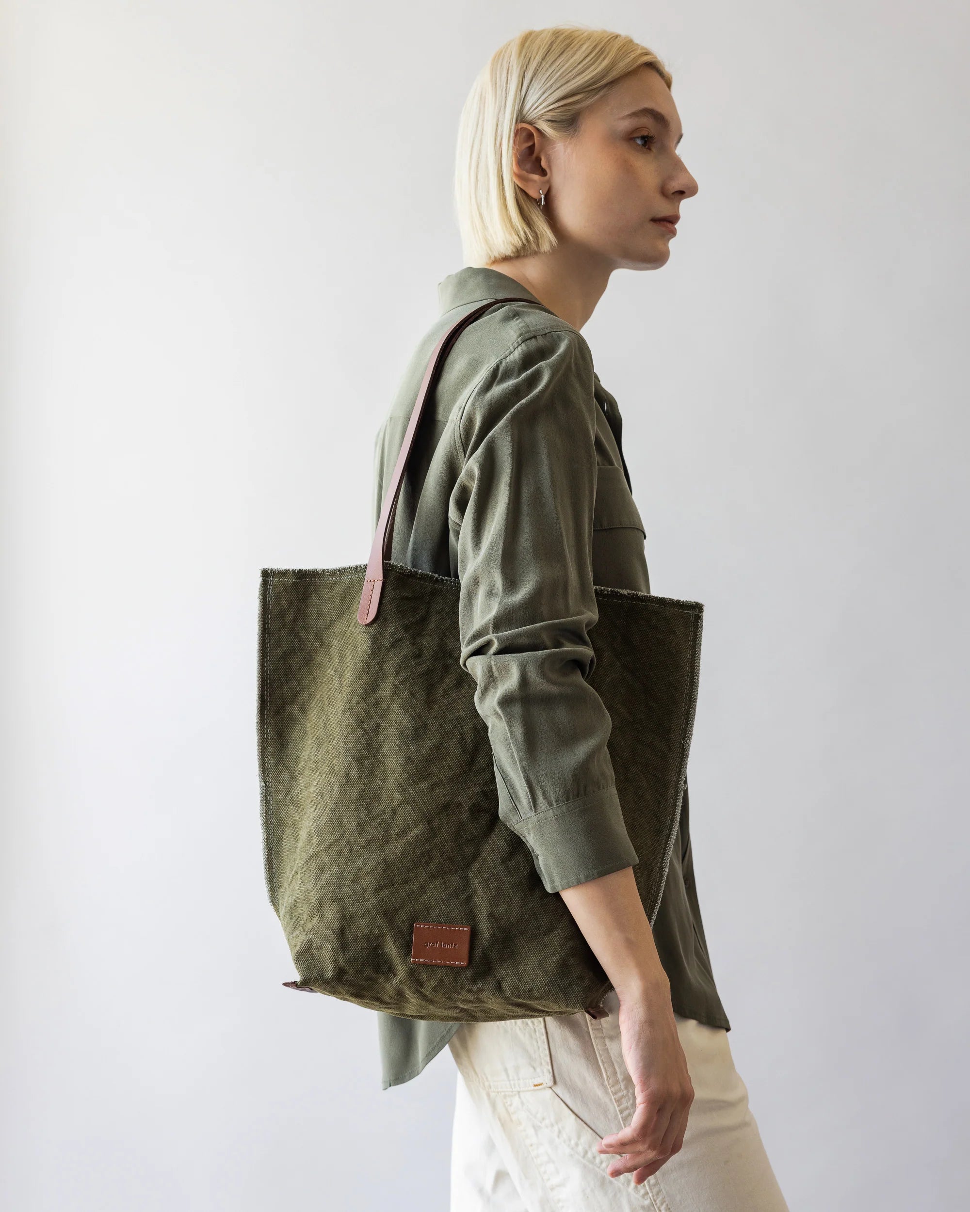 Hana Canvas Tote - Olive